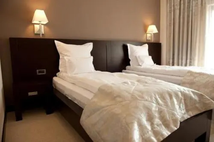 Helen Hotel