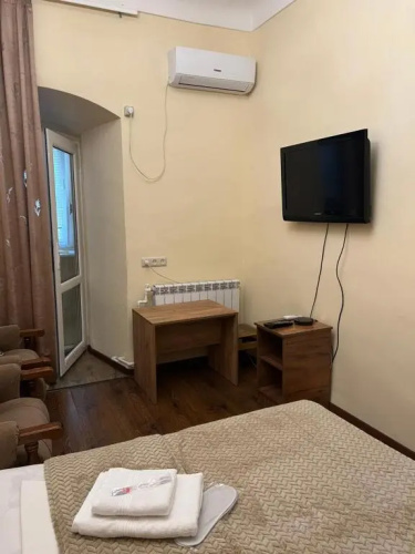 Adamyan 11