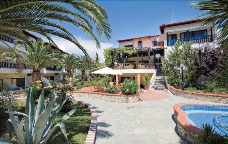 Ioli Apartments