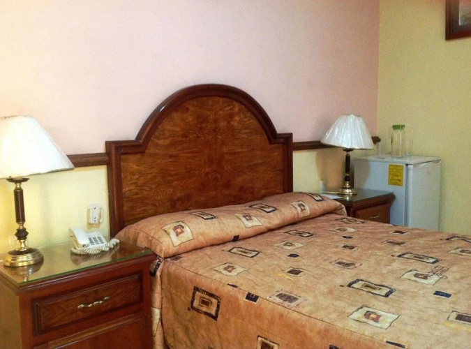Hotel Plaza Jardín