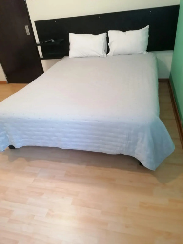 Miraflores Rooms