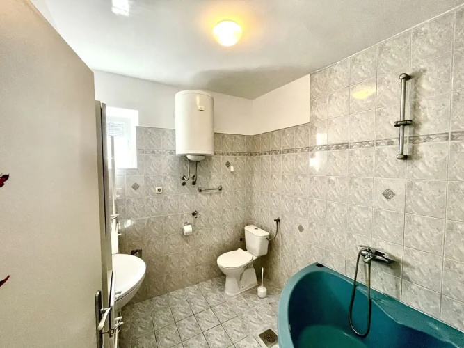 Sea View House for 4