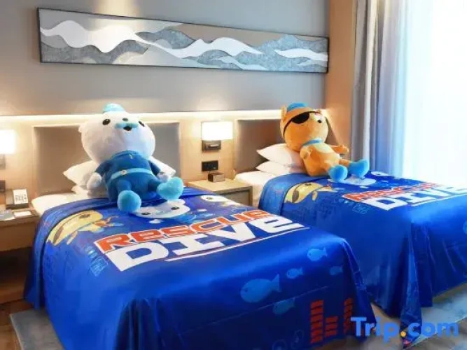 Standard Twin Family room