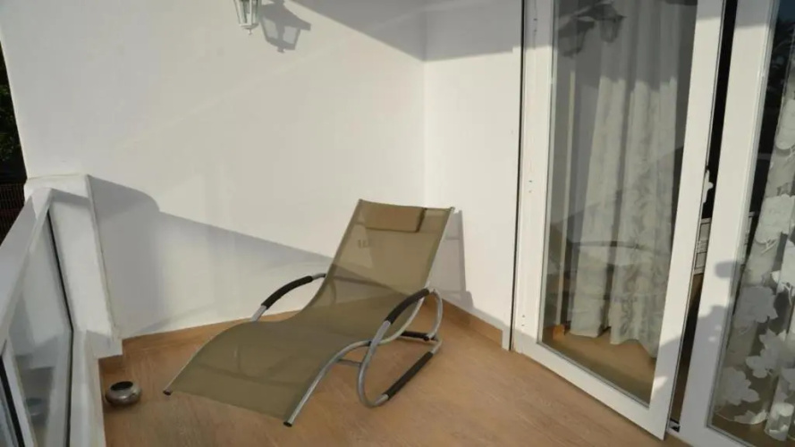 Modern studio in complex Paraiso Royal, LA95