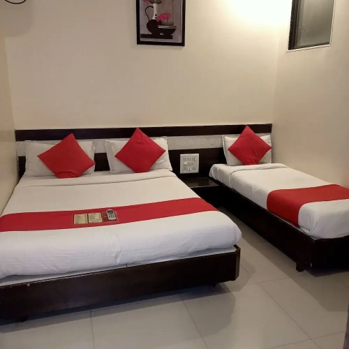 Economy Triple room