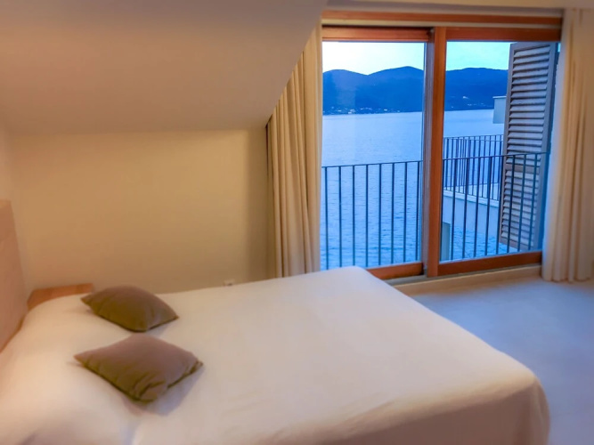 EOL Apartments
