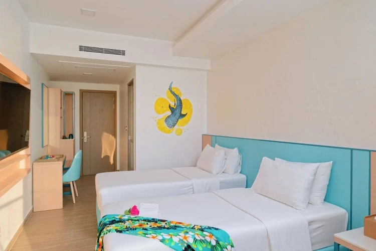 Standard room with sunset view