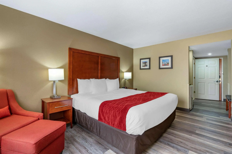 Comfort Inn Near Six Flags St. Louis