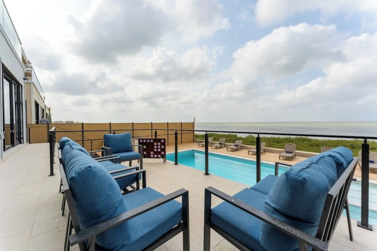 5 Bedrooms Deluxe Cottage with bay view