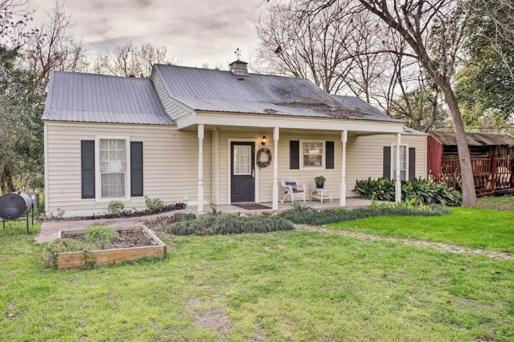 Riverfront Martindale House w/ 2 Covered Decks