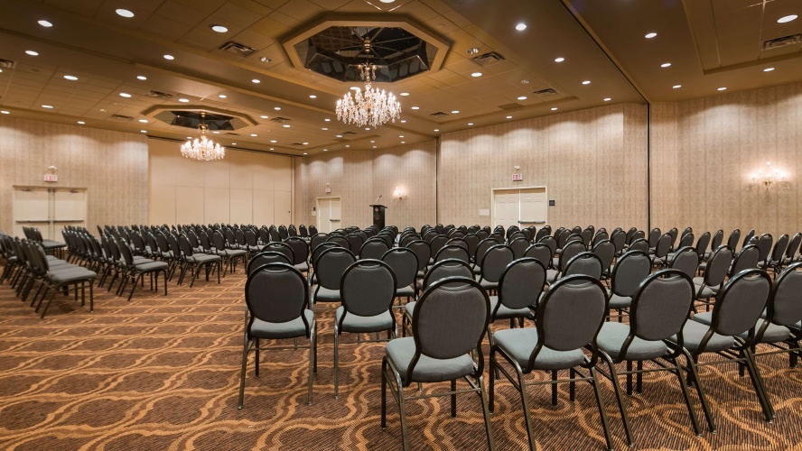 Best Western Plus Mission City Lodge photo 26