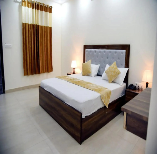 Hotel Park View, Rohtak