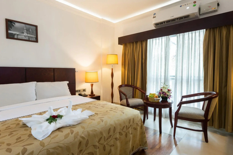 No. 18 Hotel