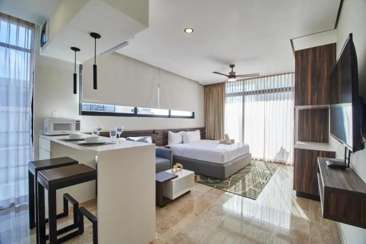 Luxury Studio Ideal for your Tulum Workaction, 500MB Internet FAST SPEED