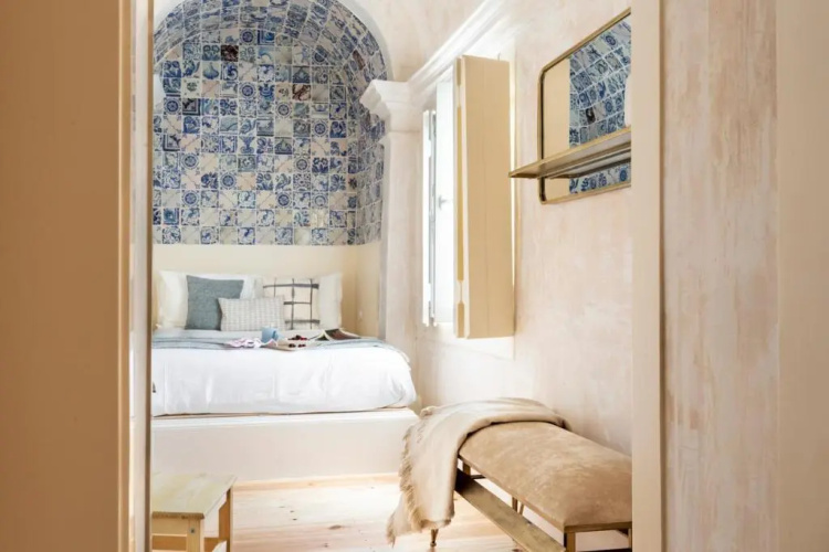 Alfama Design Suites