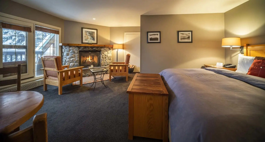 Emerald Lake Lodge photo 6