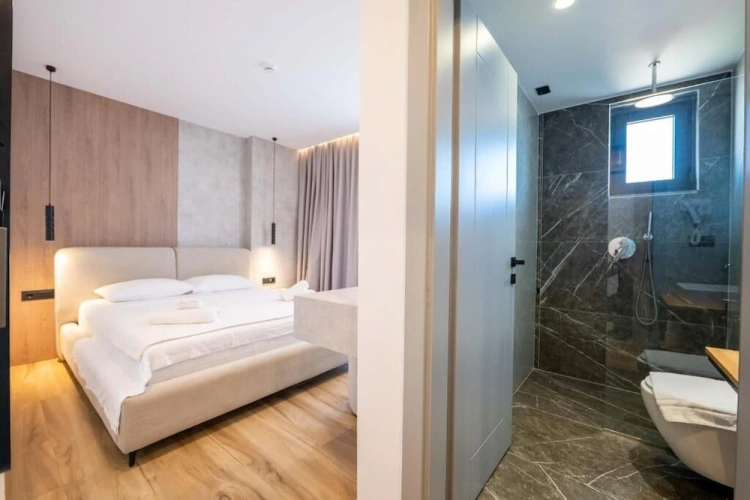 Deluxe Double Basement room with balcony