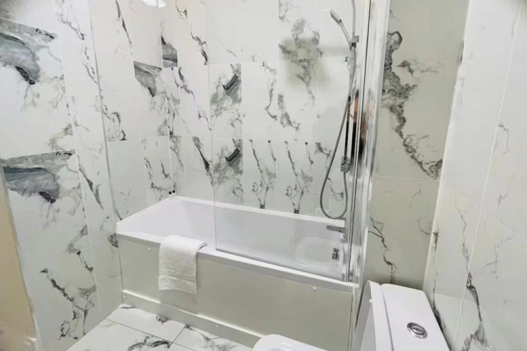 Near Hampden - Parking - Wifi - Sleeps 6