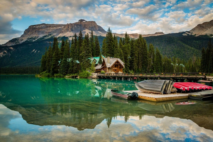 Emerald Lake Lodge photo 12