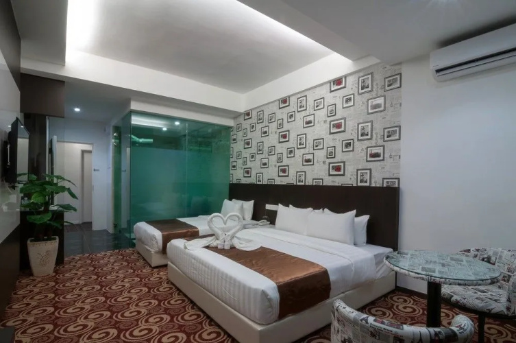 E-Red Hotel Melaka