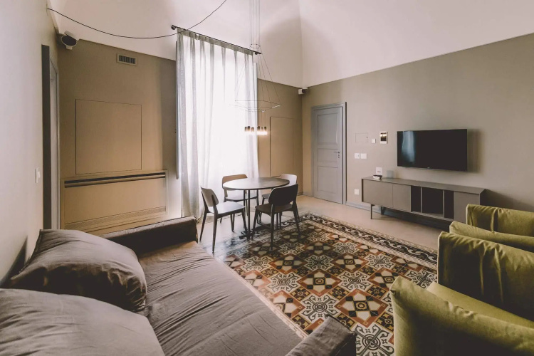Cinquevite Rooms & Pool