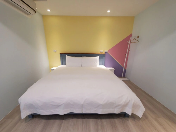Stay a moment inn