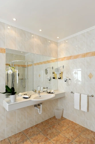 Deluxe Double room with balcony and with lake view