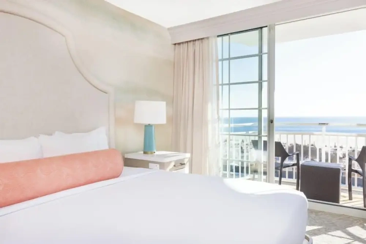 Standard Double room with ocean view