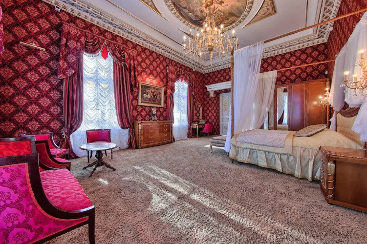 Фотография номера гостиницы Дворец Елизаветино