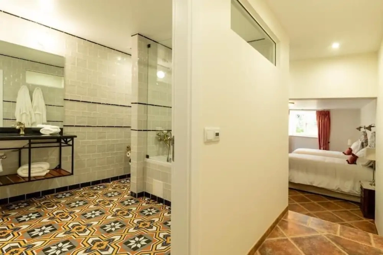 Classic Twin room