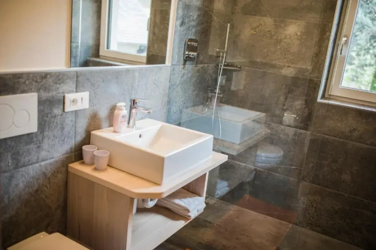 2 Bedrooms Deluxe Double Apartment