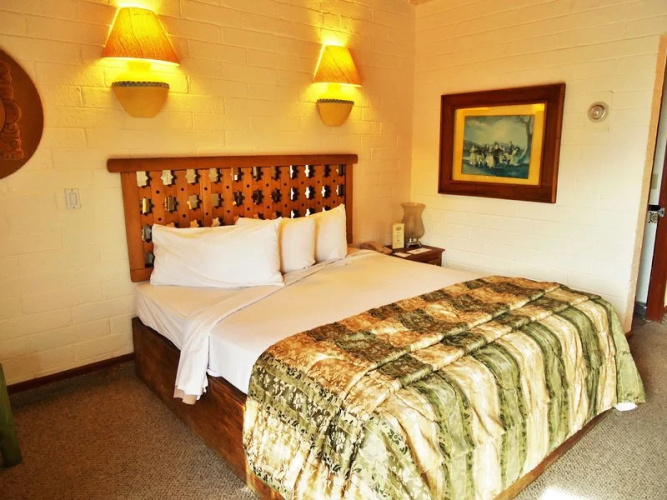 Americas Best Value Inn - Posada El Rey Sol
