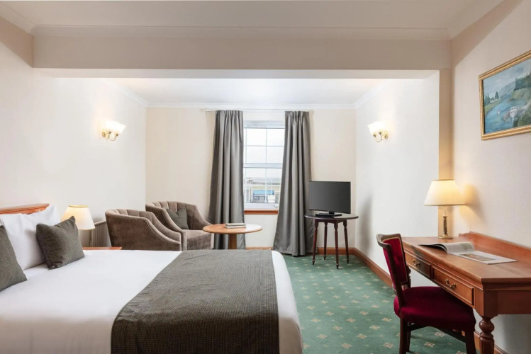 North West Castle Hotel