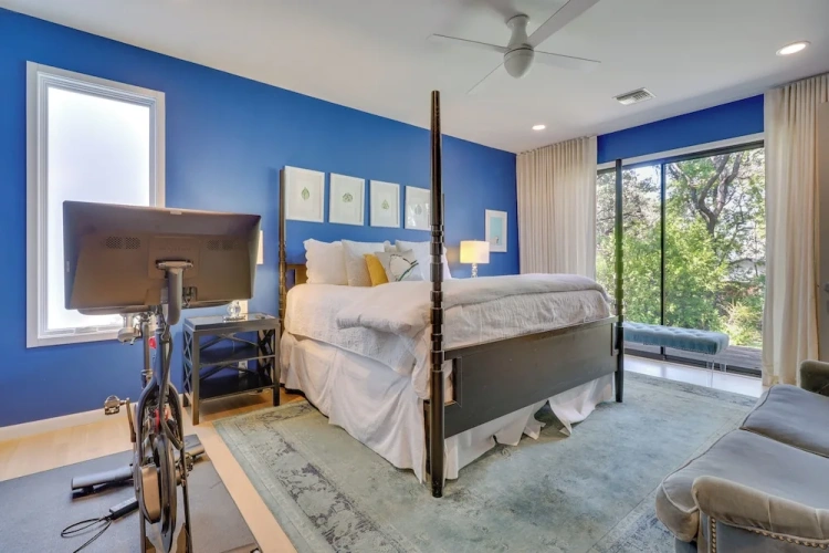 4 Bedrooms Cottage