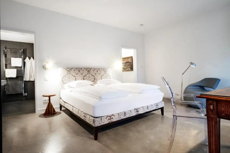 Deluxe Double room with garden view