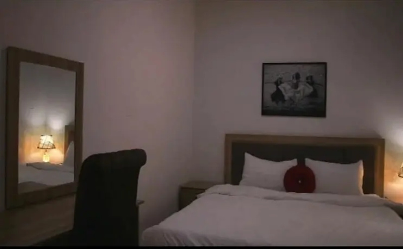 Blissful Lodgings Jos
