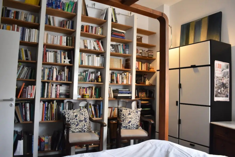 Spacious 3 Bedroom Apartment - Image 5