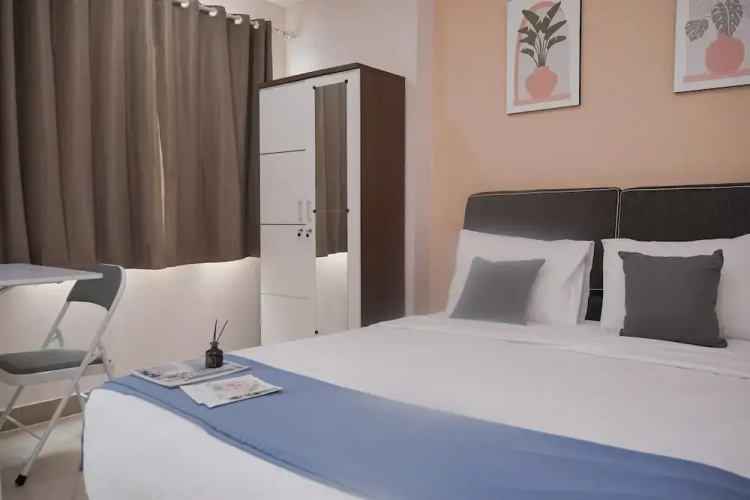 Comfy And Minimalist Studio Apartment B Residence