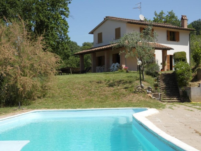 3 Bedrooms Villa