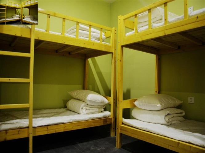 Bed in Dorm (male dorm)