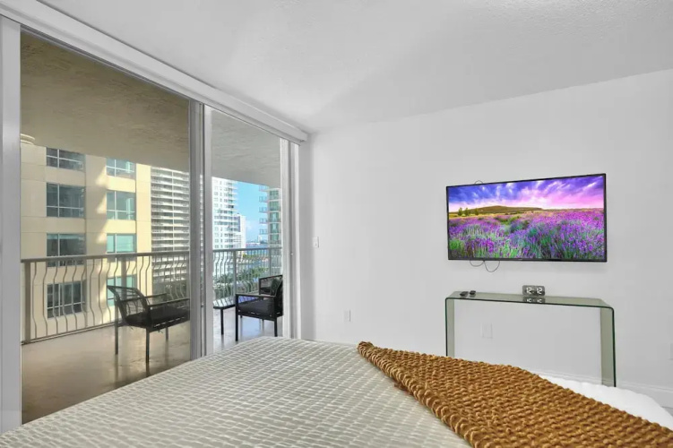 Zeus Sanctuary in Brickell Miami