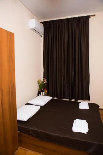 Like Hotel