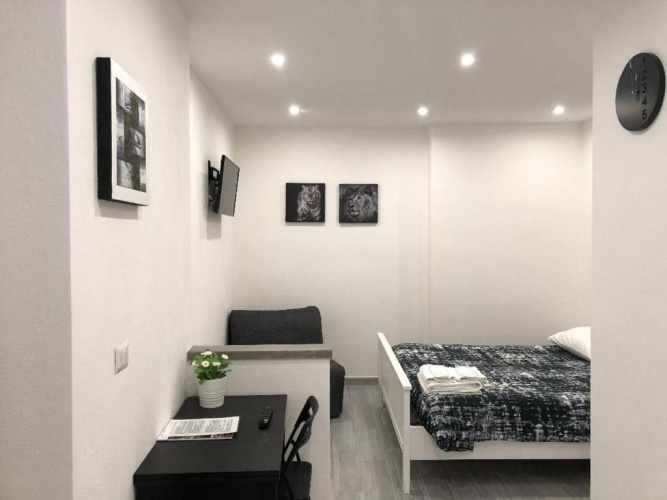 Economy Triple room