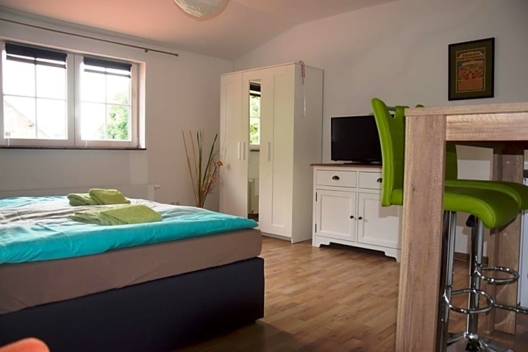 Standard Single room