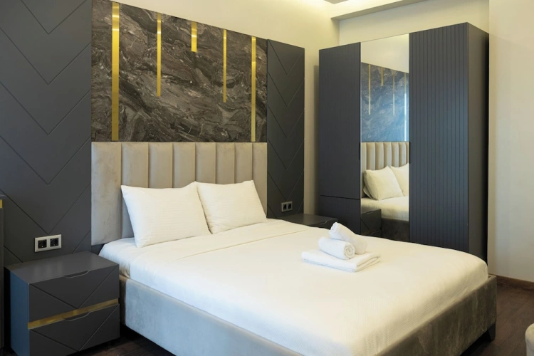 Standard Suite