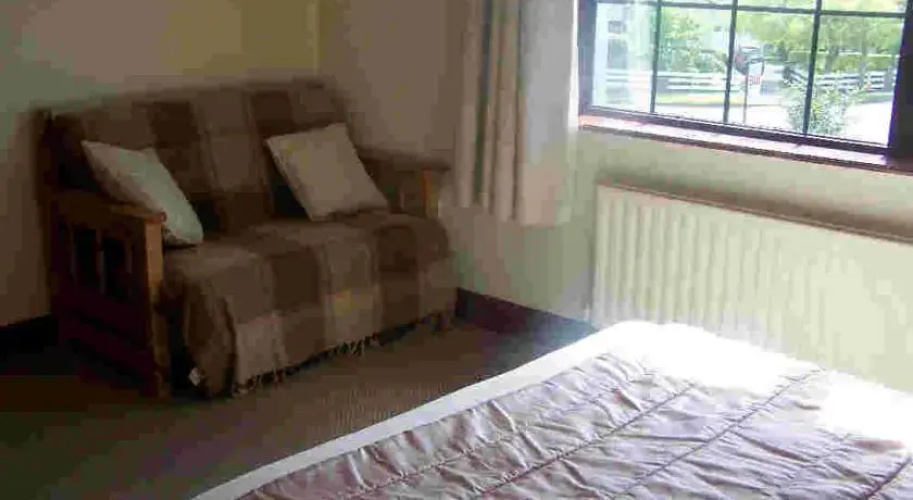 Claddagh Moon B&B