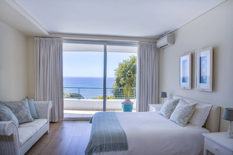Bay Reflections - Luxury Serviced Apartments
