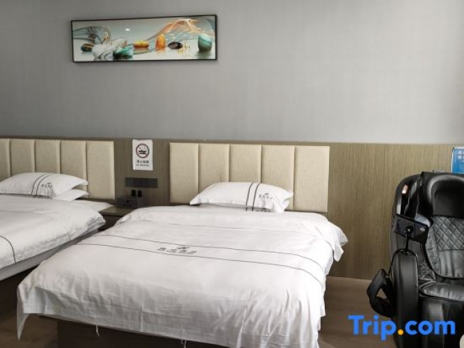 Business Double Attic room