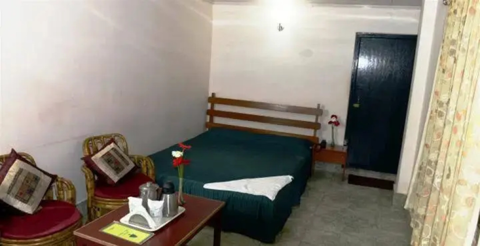 Juniper Tree Hotel