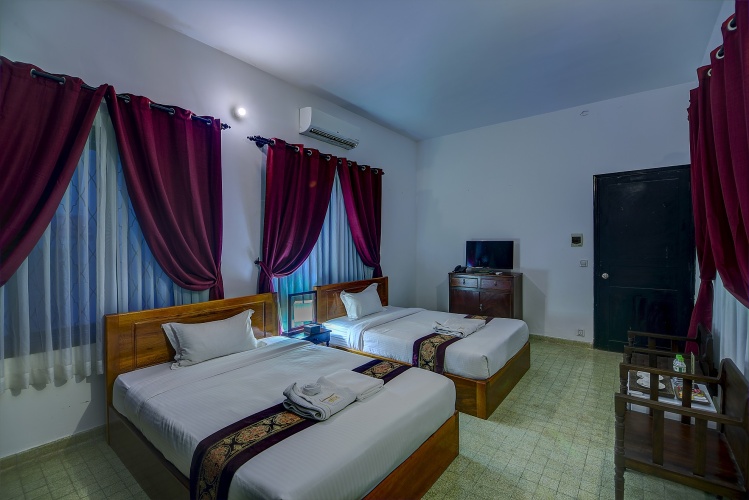 Deluxe Twin room